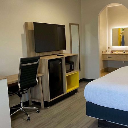 Days Inn By Wyndham Humble/Houston Intercontinental Airport Luaran gambar